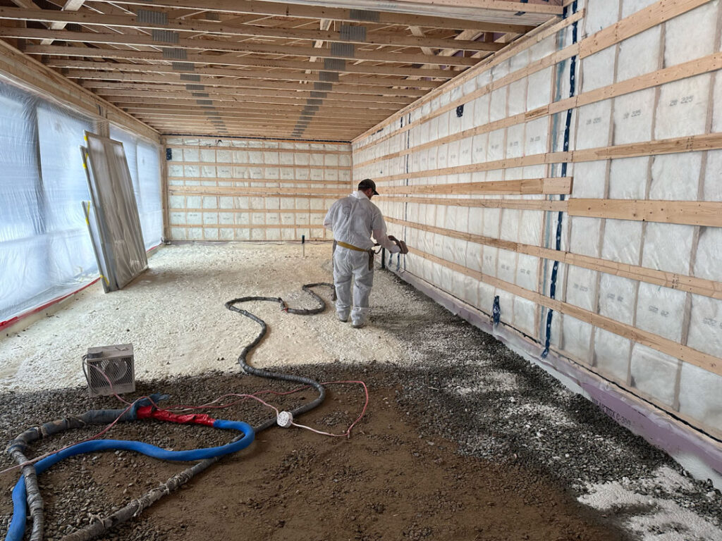 Isolation et coupe vapeur sous dalle